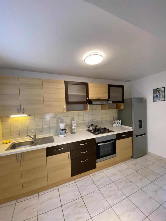 Comfy Apartment In A Quiet Neighborhood Sibenik Exterior photo